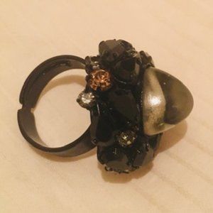Henri Bendel Black/Gray Stone Ring NEW !